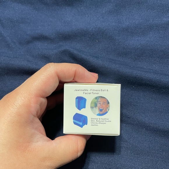 🟣🟣Jawline Chin Men & Women Exerciser Jaw Shaper - Picture 11 of 16